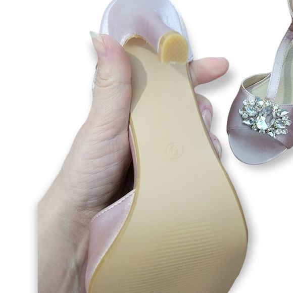 (SOLD) ASOS True Decadence Light Pink (Plush) Embellished Heeled Sandal 7.5 - Picture 16 of 16